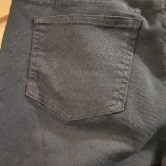 Crop pants - Picture 3 of 6